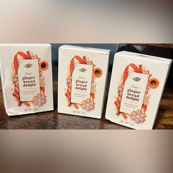 Dove Other - Dove Limited Edition Holiday Treats Gingerbread Delight Plant Based Bar Soap X 3
